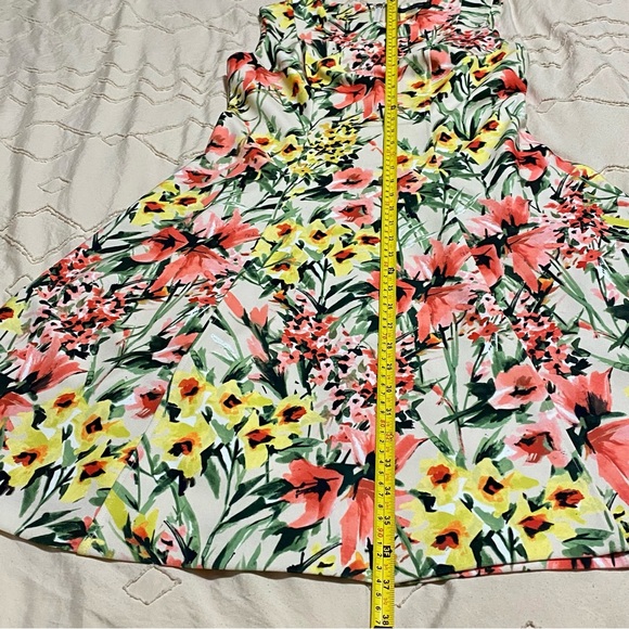 Tommy Hilfiger Floral Fit & Flare Woman’s Dress Sleeveless Size 6 Summer Vibes - Picture 13 of 14